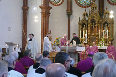 Pontifikalrequiem und Beisetzung von Weihbischof em. Johannes Kapp (Foto: Karl-Franz Thiede)